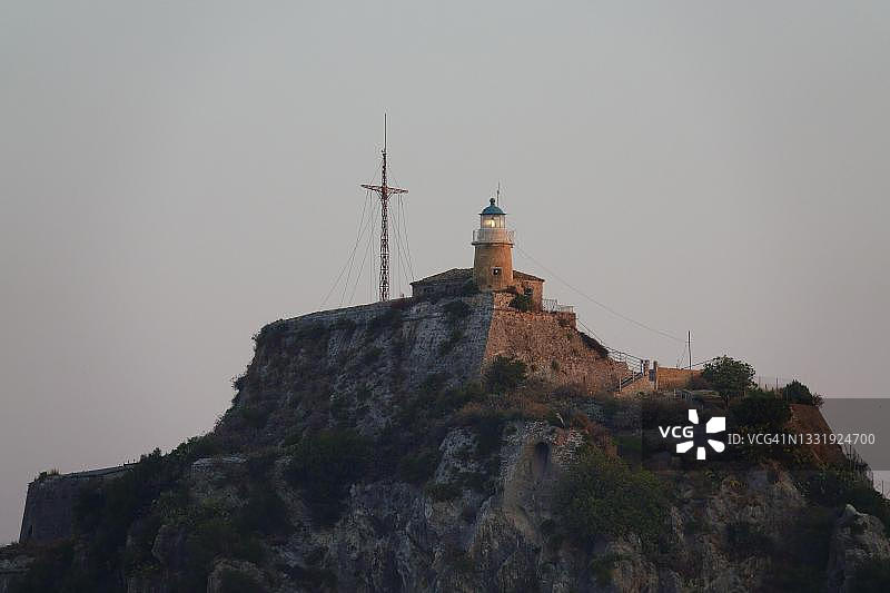 灯塔，旧堡垒，科孚镇或凯尔基拉，科孚岛，爱奥尼亚群岛，地中海，希腊图片素材