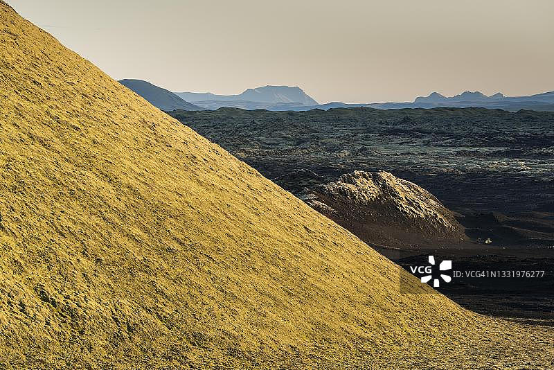 冰岛南部高地拉基火山陨石坑图片素材