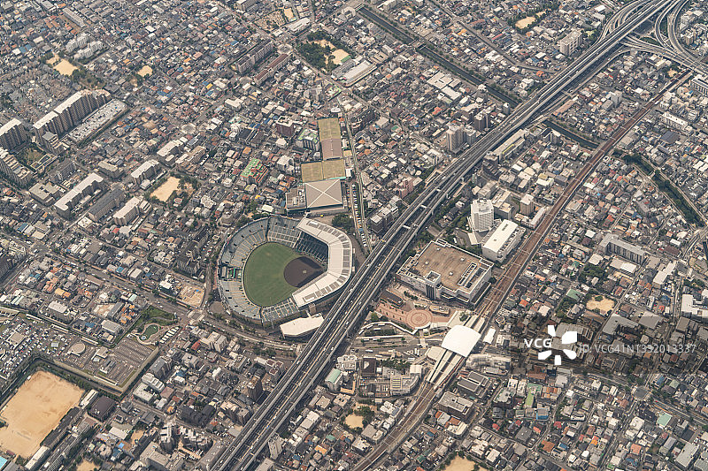 飞机航拍日本兵库县西宫市图片素材