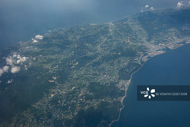 从飞机上俯瞰日本兵库县的淡路岛图片素材