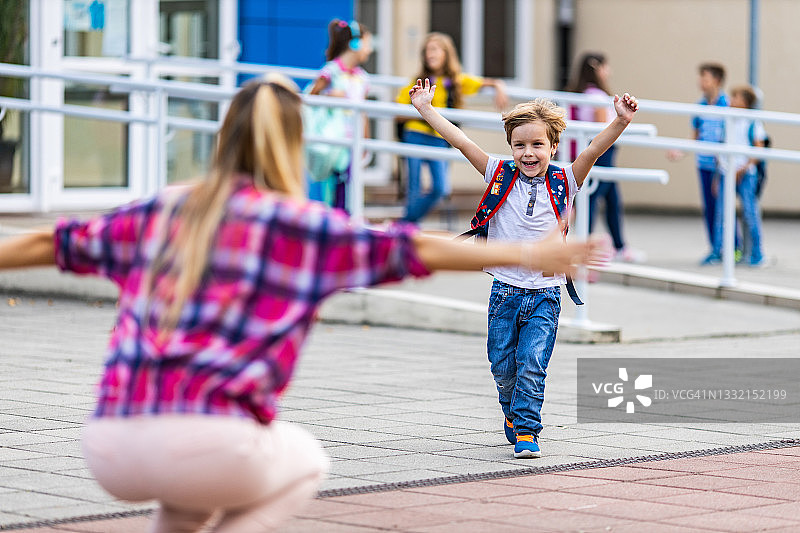 开学第一天图片素材