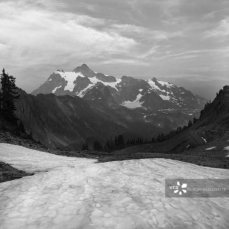 从艺术家点看到的舒克桑山景色，北喀斯喀特国家公园图片素材