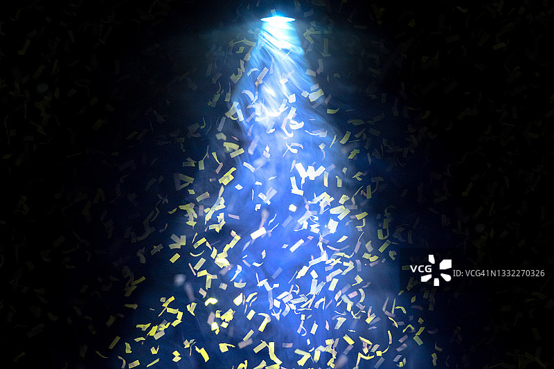 彩色灯光与丝带装饰的演唱会舞台背景图图片素材