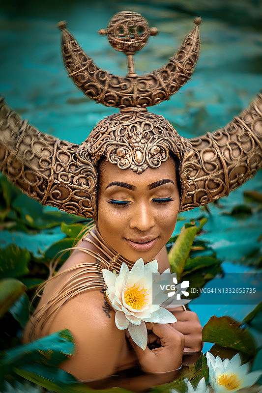 黑人公主与青蛙的童话故事图片素材