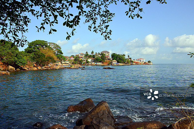 塞拉利昂弗里敦阿伯丁地区的海景海岸线-海盗湾图片素材