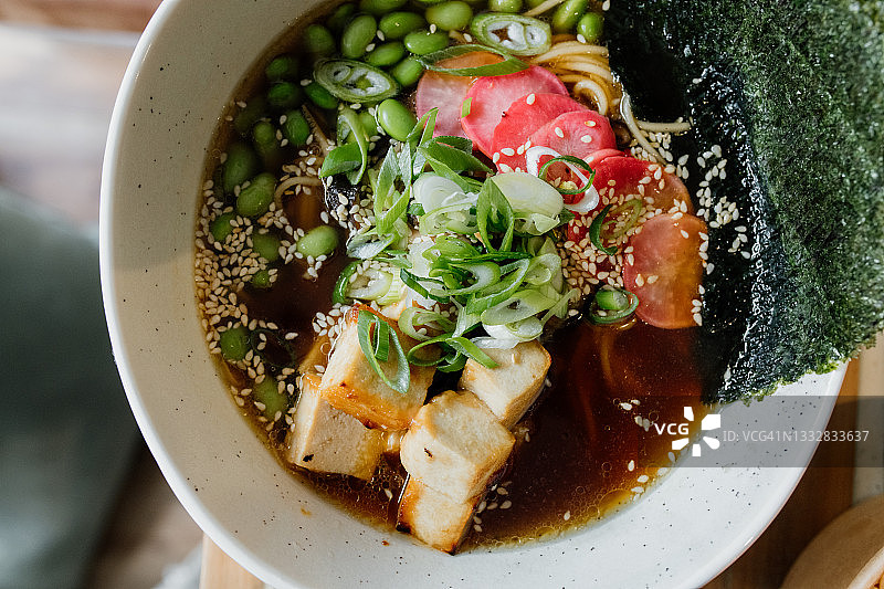 一碗美味的拉面图片素材