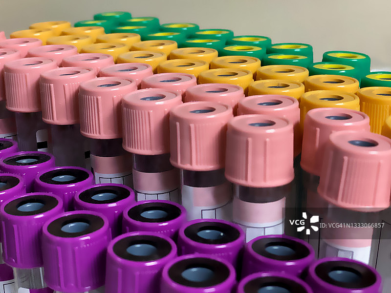 成堆的血液样本采集试管图片素材