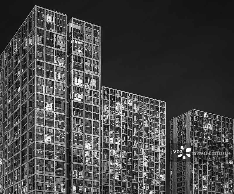 中国深圳夜景居民楼图片素材