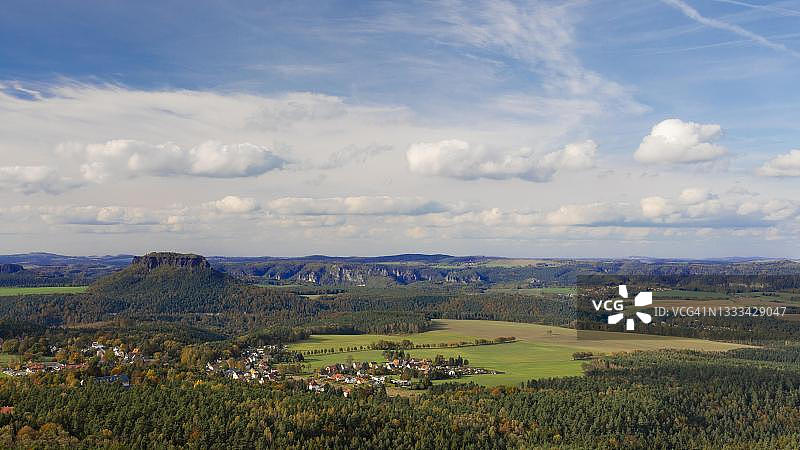 德国萨克森瑞士国家公园Papststein的景色图片素材