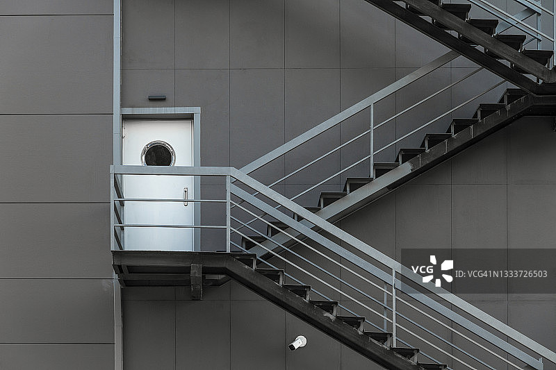 紧急出口与梯子图片素材