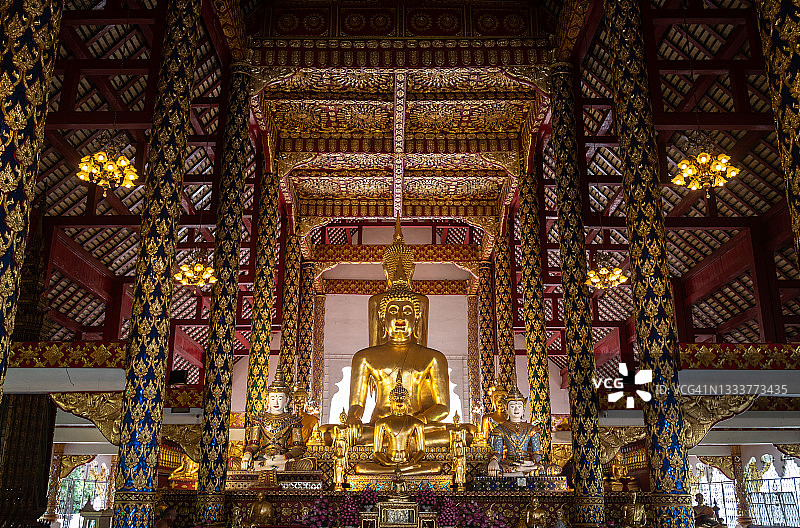 泰国清迈府素攀寺主佛像：著名旅游景点图片素材