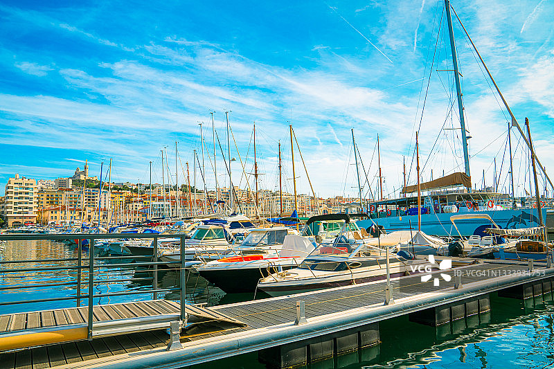 马赛美丽的海港景色图片素材