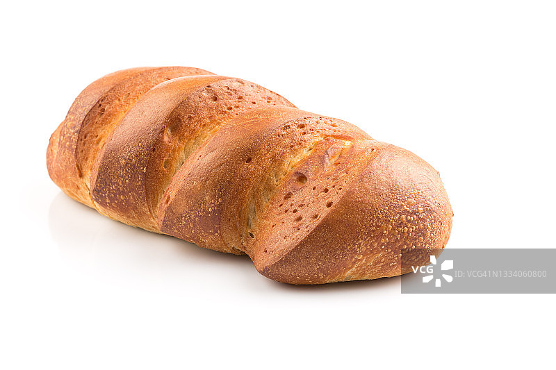 白色背景上的新鲜出炉的传统面包图片素材