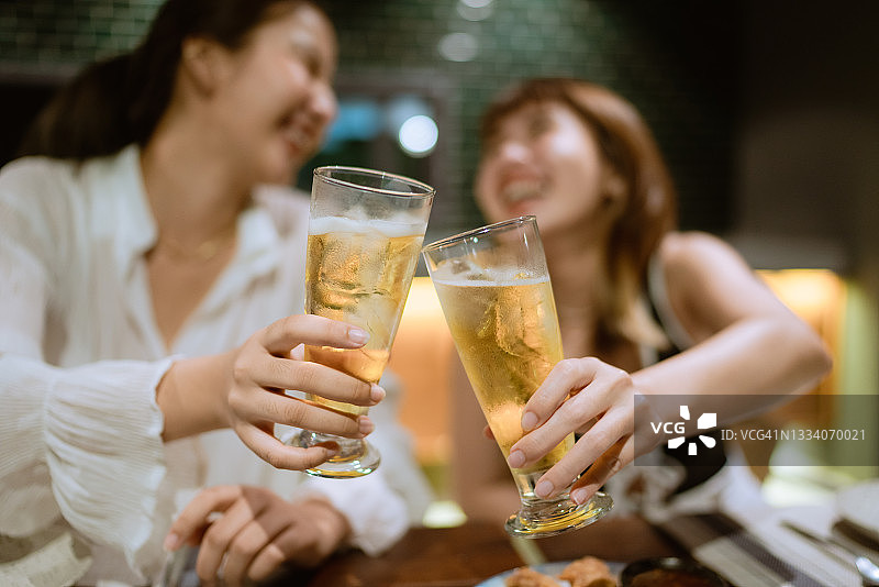 庆祝的欢乐时光图片素材