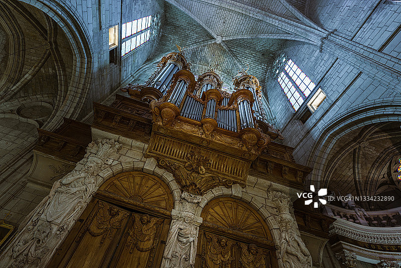 贝济耶大教堂管风琴图片素材