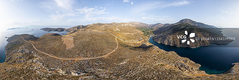 希腊卡利姆诺斯瓦蒂峡湾360度全景航拍图片素材
