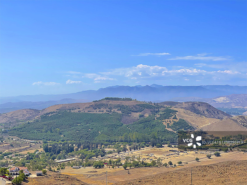 高处眺望西米谷景色图片素材