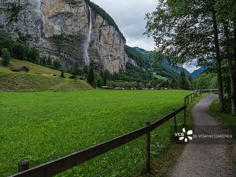 劳特布龙嫩的瀑布图片素材