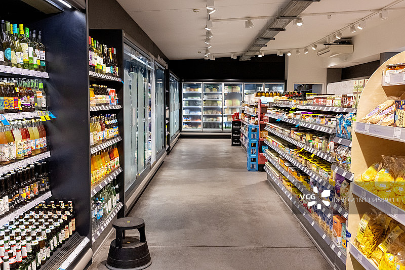 超市室内商品陈列图片素材