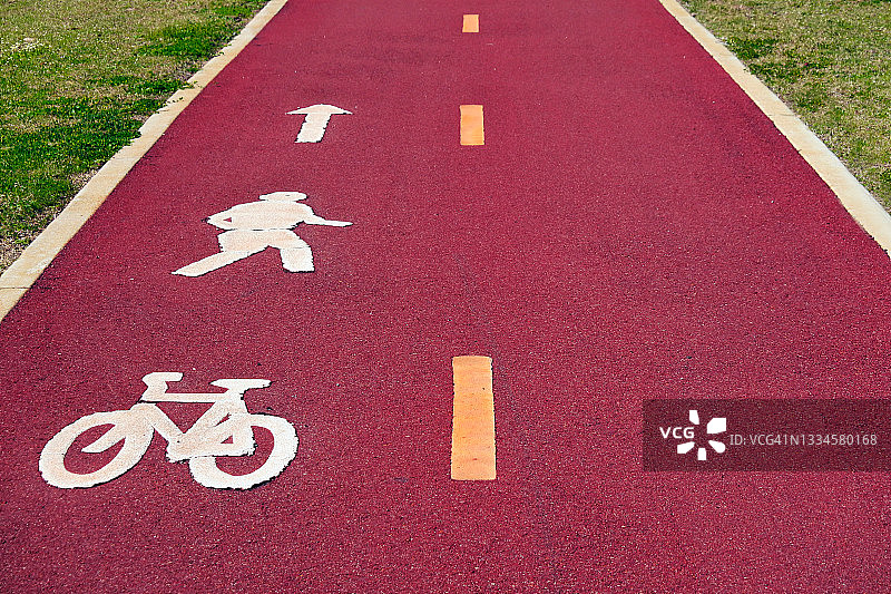 行人和自行车道图片素材