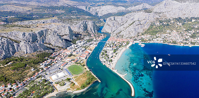 奥米斯镇全景图片素材