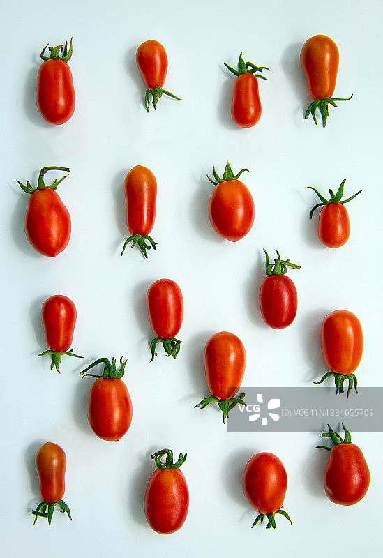 新鲜有机西红柿图片素材