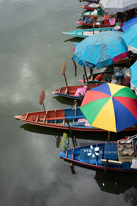 船只排列图片素材