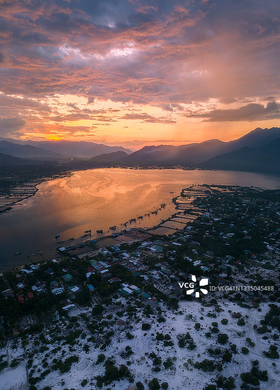 金瓯角沙丘的日落图片素材