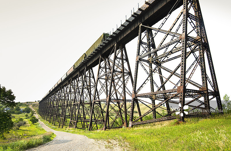 货运列车 - Gassman Coulee栈桥 - 美国北达科他州迈诺特图片素材