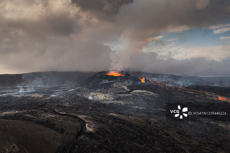 冰岛雷克雅内斯半岛法格拉达尔斯火山航拍图片素材