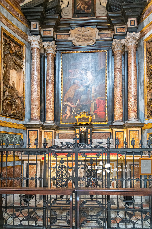 意大利都灵大教堂内部视图图片素材