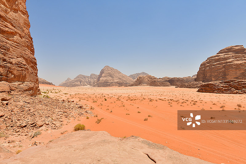 瓦迪拉姆壮丽的沙漠景观图片素材