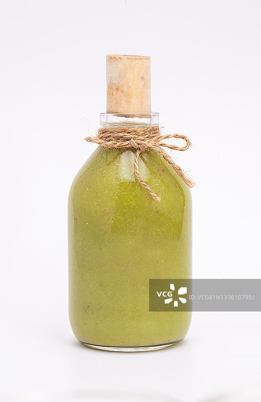 一瓶番石榴汁图片素材