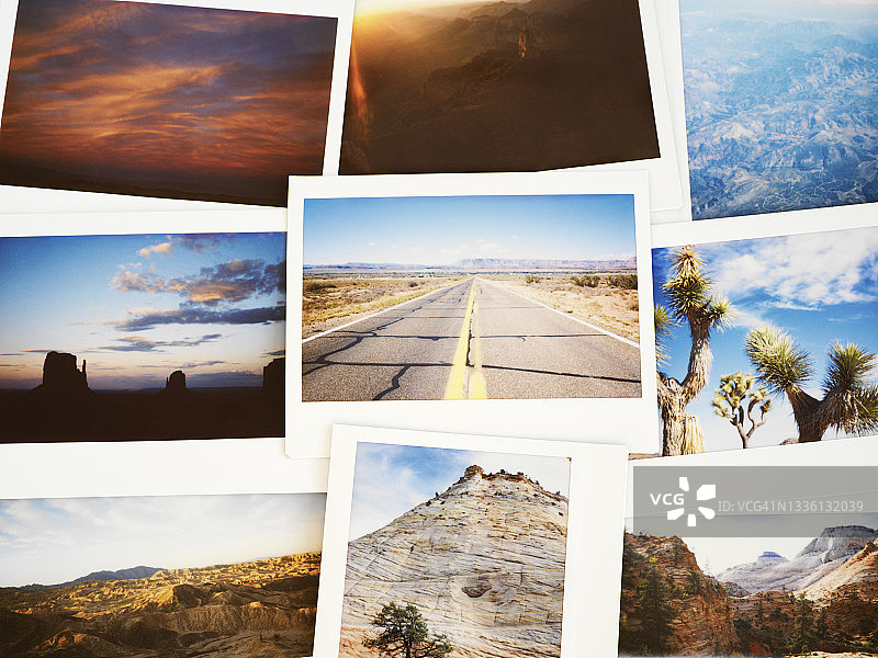 一组桌上即时旅行度假照片图片素材