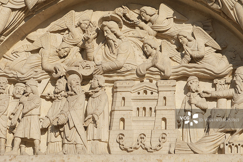 法国圣丹尼斯大教堂图片素材