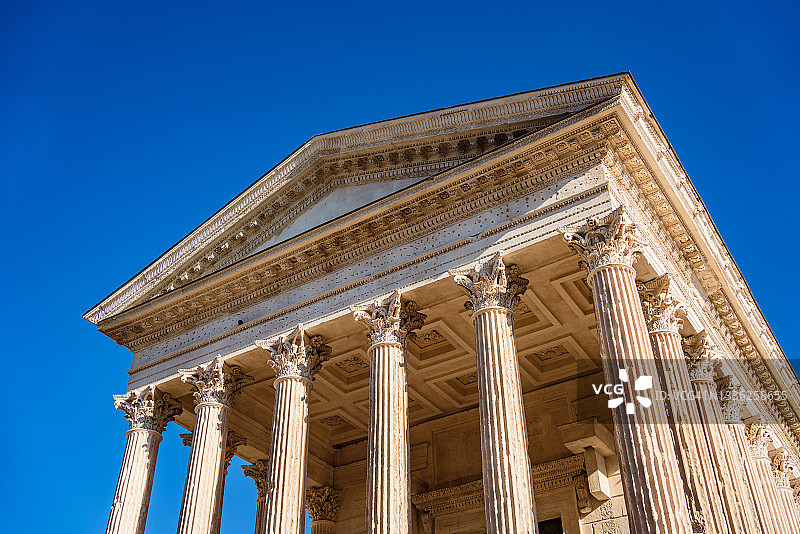 法国尼姆方形神庙特写图片素材