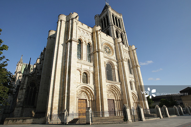 法国圣丹尼斯大教堂图片素材