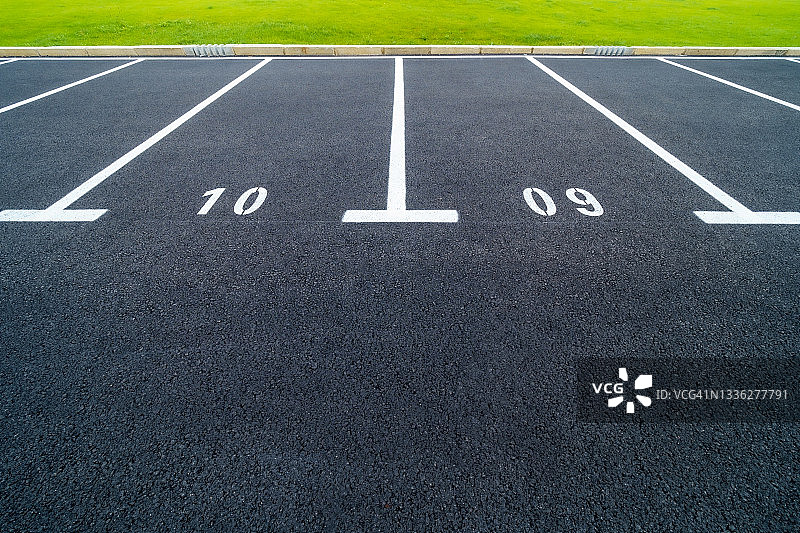 户外停车场图片素材