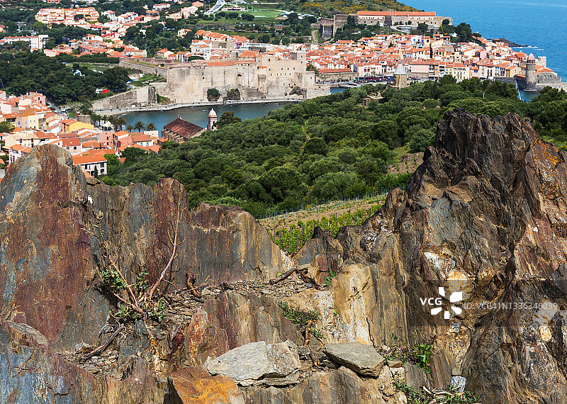 科利尤尔 - 法国南部的著名历史村庄（法国 vermeille 海岸）图片素材
