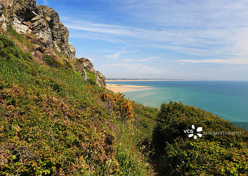 法国诺曼底巴内维尔-卡特雷海岸线图片素材