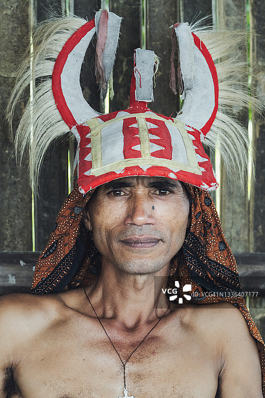 印度尼西亚弗洛勒斯岛芒加莱土著人肖像图片素材