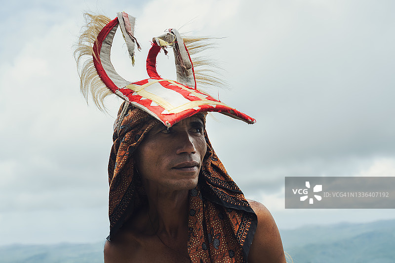 弗洛勒斯岛印尼芒加莱土著人肖像图片素材