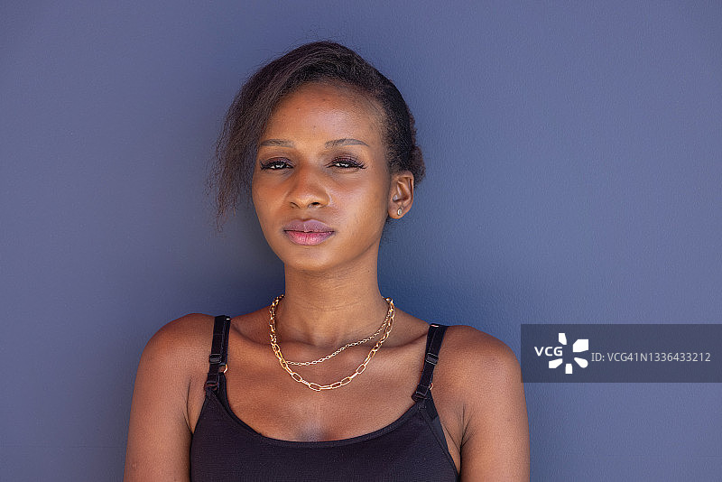 非洲裔澳大利亚女人肖像图片素材