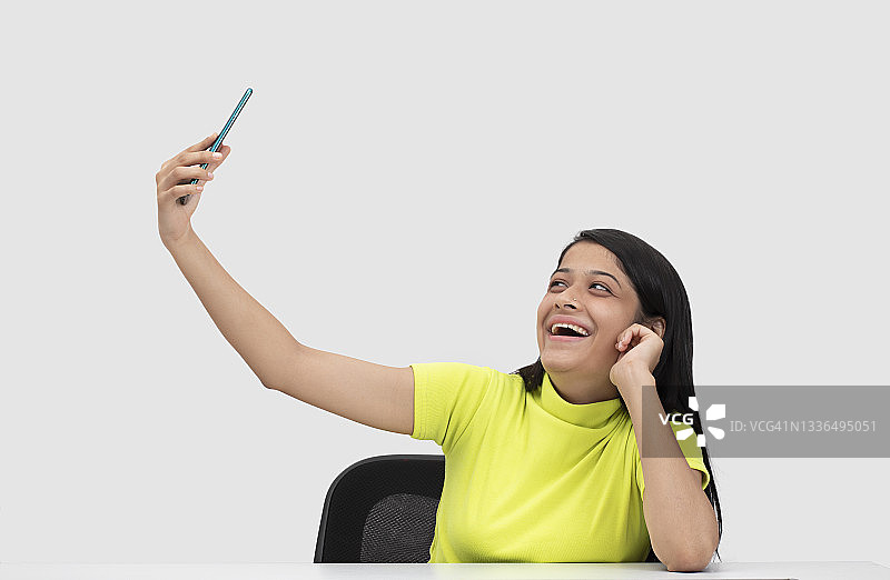 年轻女孩自拍素材图片素材