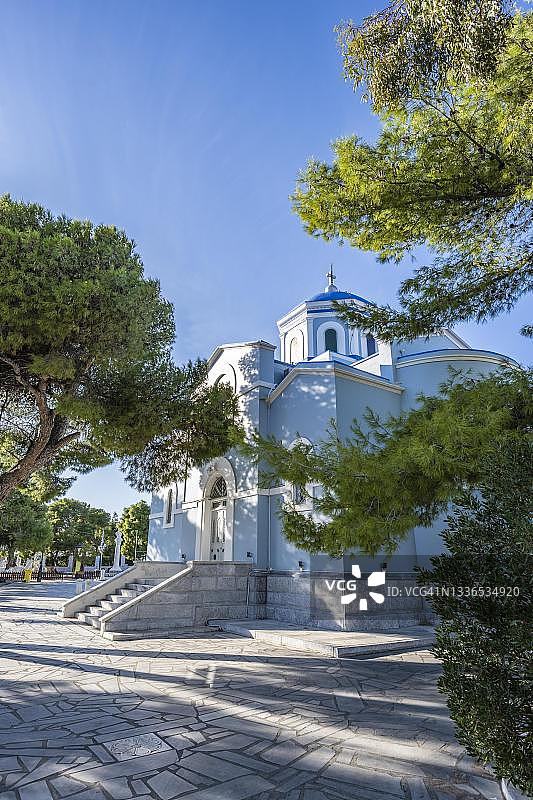 希腊基克拉泽斯锡罗斯岛的希腊东正教教堂图片素材