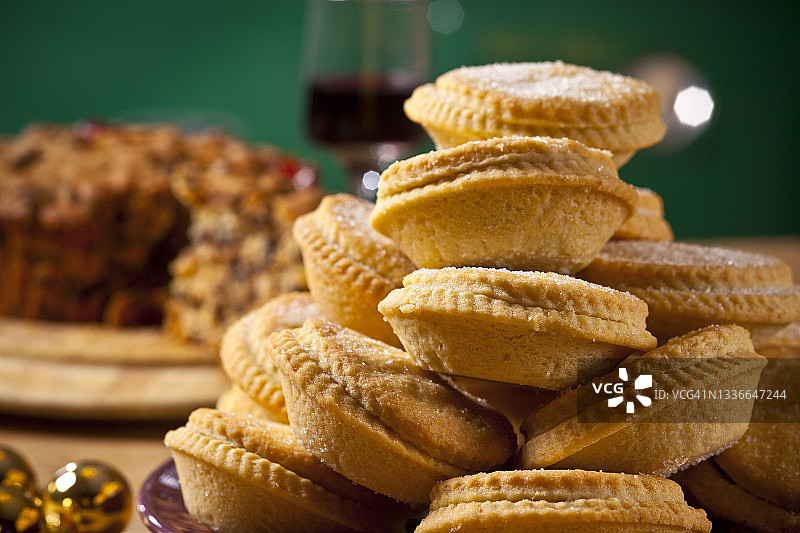 特写自制乡村风肉馅饼图片素材