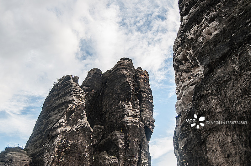 美丽的石头山脉图片素材