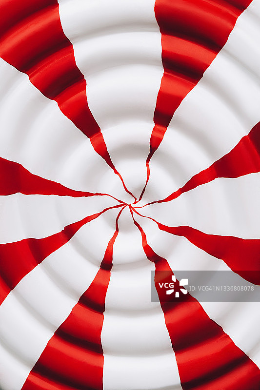 明亮的红白棒棒糖特写背景图片素材