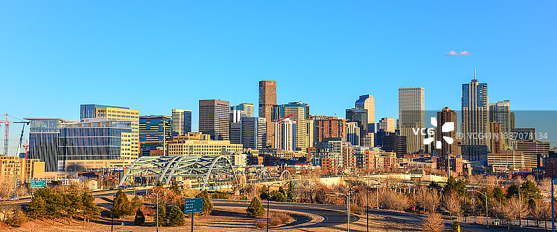 科罗拉多州丹佛市城市天际线图片素材