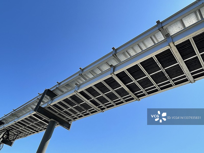 电气和数据电缆管道图片素材